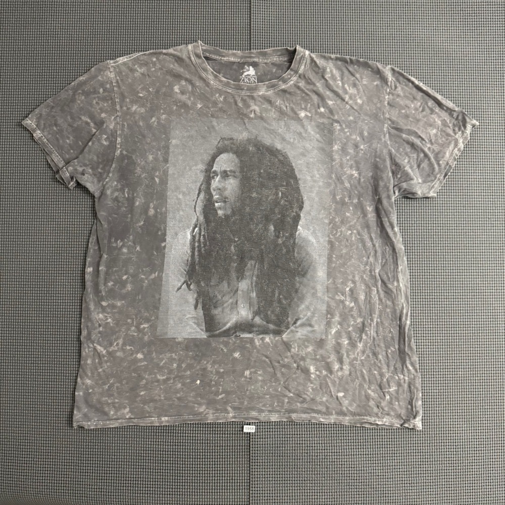 Zion Rootswear Bob Marley Graphic T-Shirt Gray Mineral Wash Mens Large Cotton
